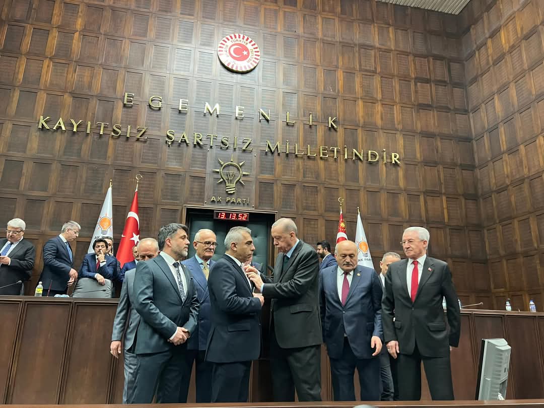Kargın Belediye Başkanı AK Partiye geçti