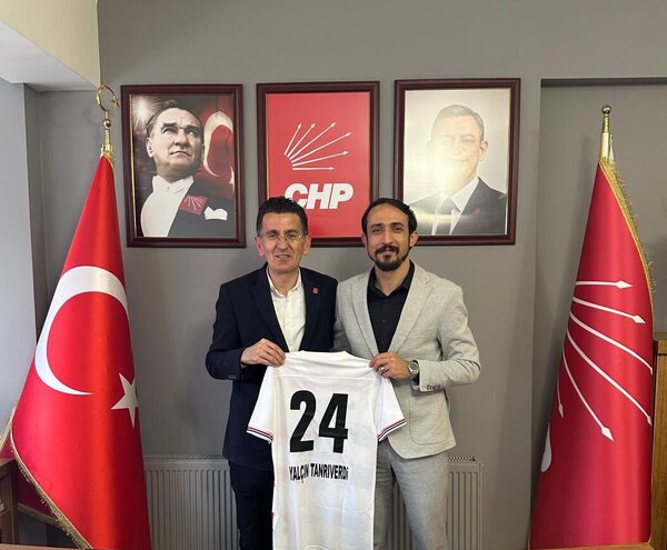 24 Erzincanspor Siyasi Parti Ziy (2)