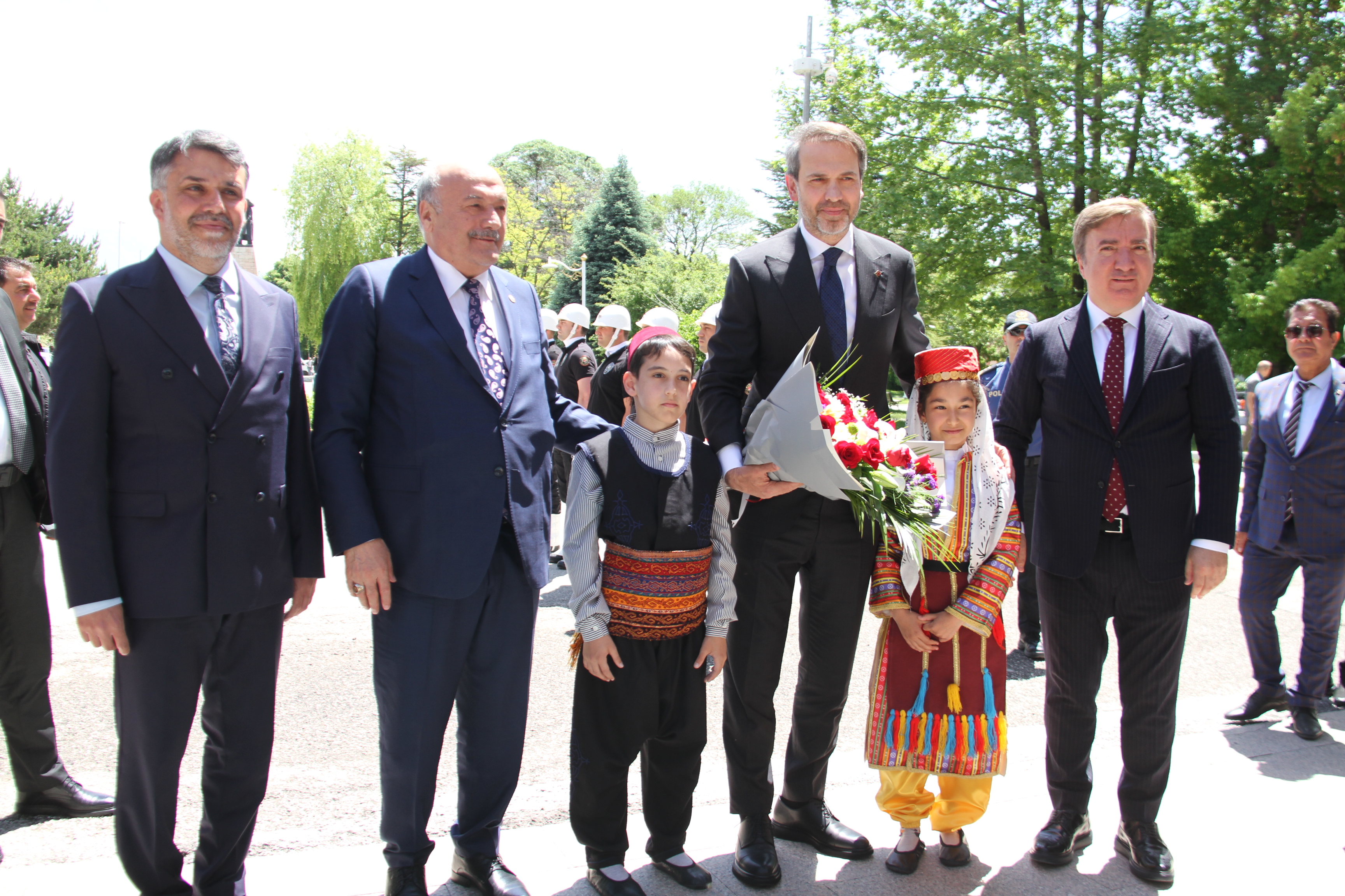 Bakan Bayraktar Ziyaret