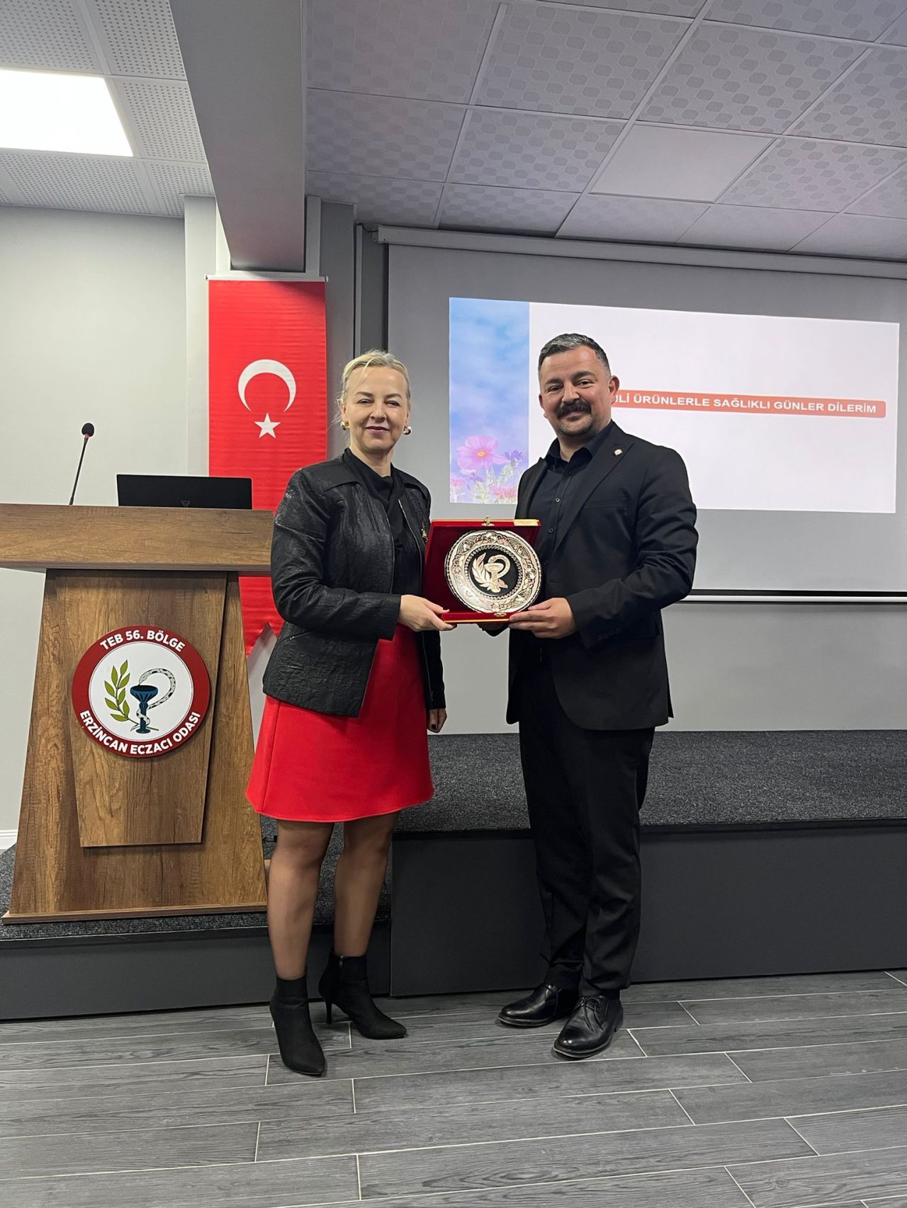 Erzincan Eczacı Odası Seminer (4)