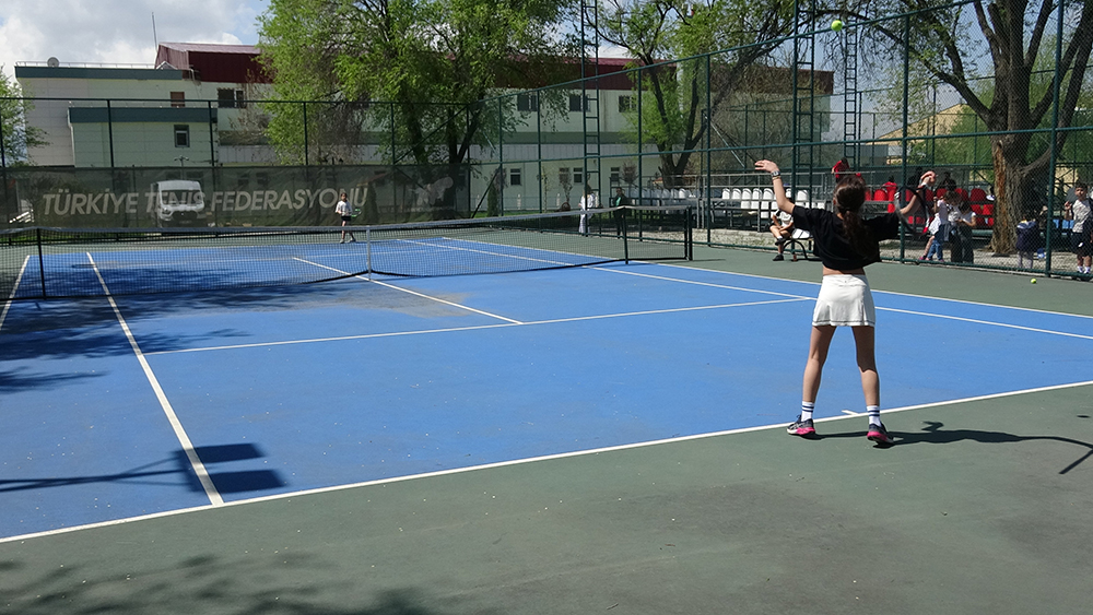 Erzincan Tenis Küçükler Minikler Grup Müsabakası.1