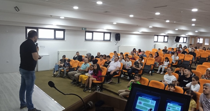 Erzincan’da Jeoloji Mühendisi Yılmaz, Geleceğin Sorununu Anlattı (2)