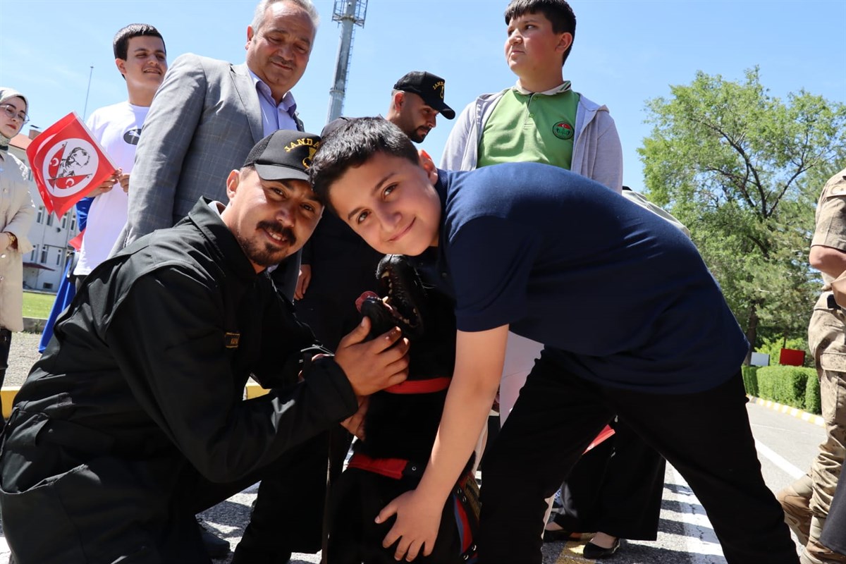 Erzincanda Kahramanlar Ve Güzel Yürekler Bir Arada (7)