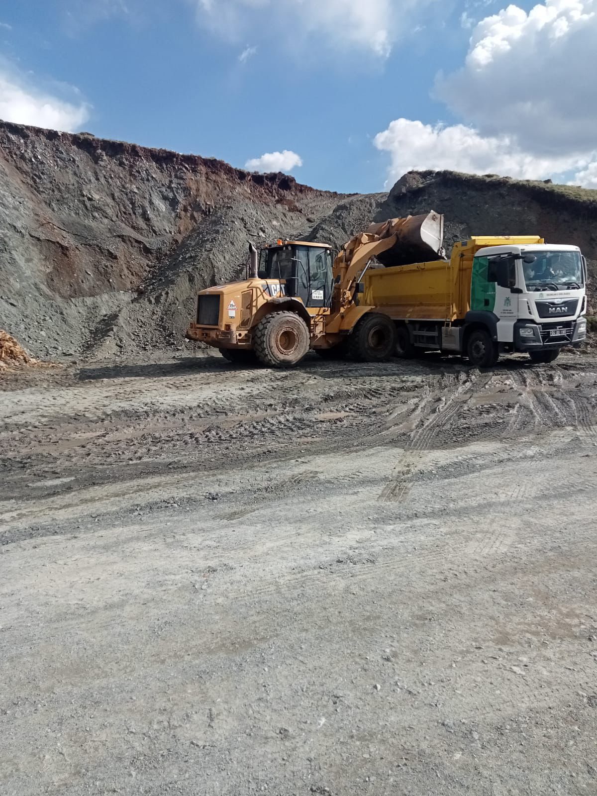 Erzincanın Ilçesinde Çalışmalar Başladı (1)