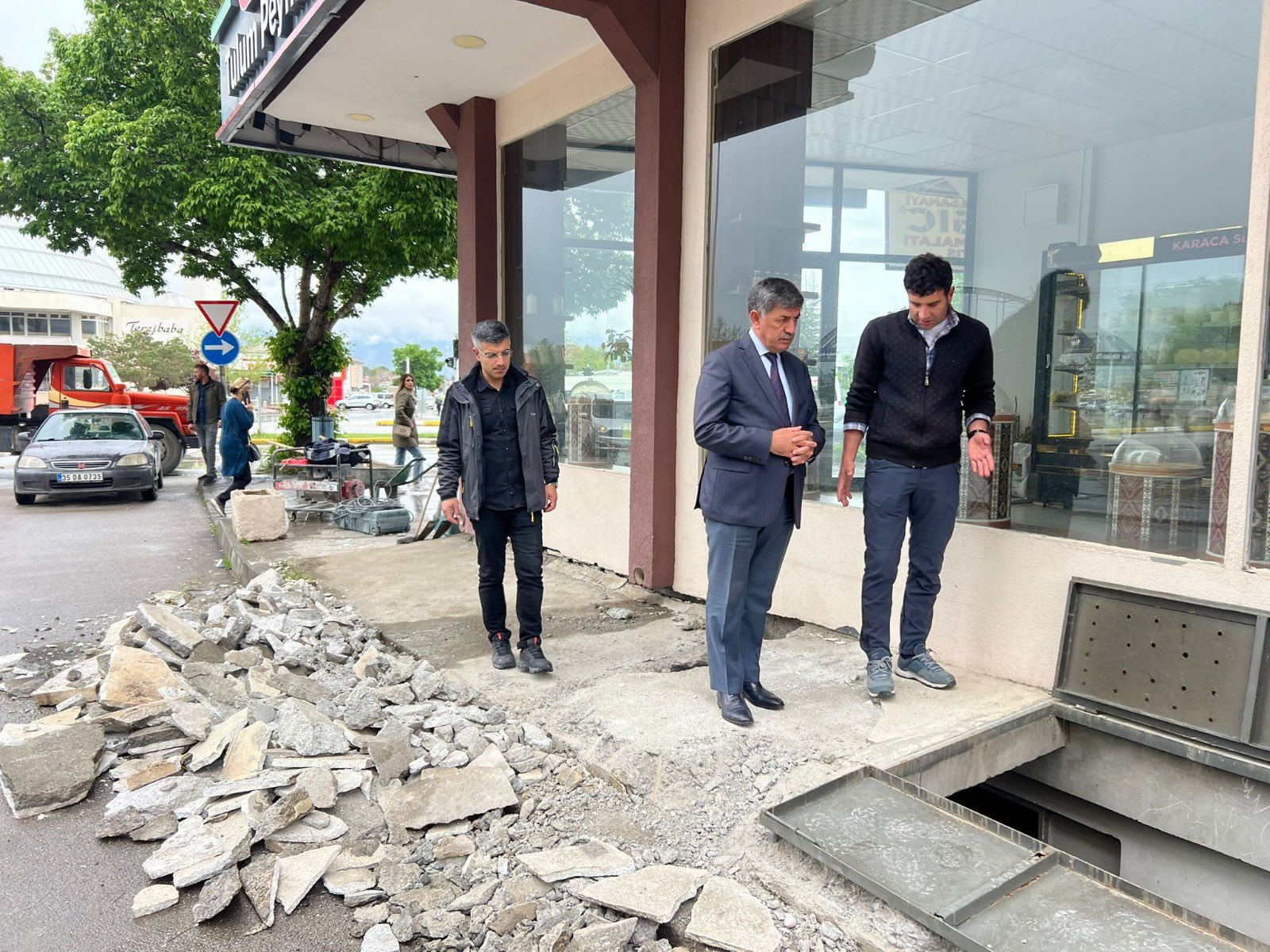 Başkan Aksun, Kentin Alın Teriyle Buluştu