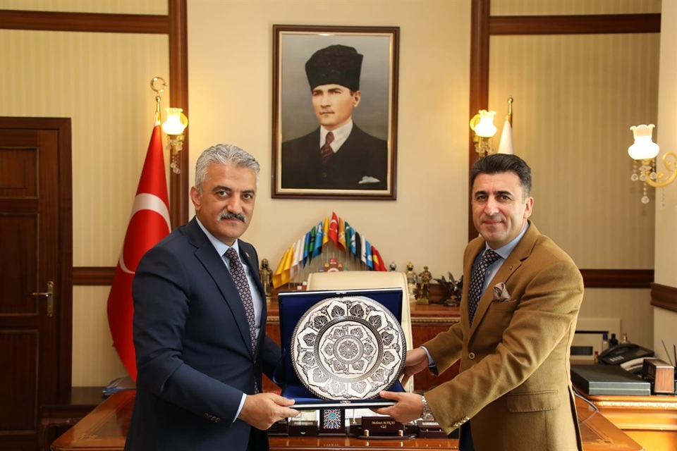 Şefik Aygöl Erzincan Vali