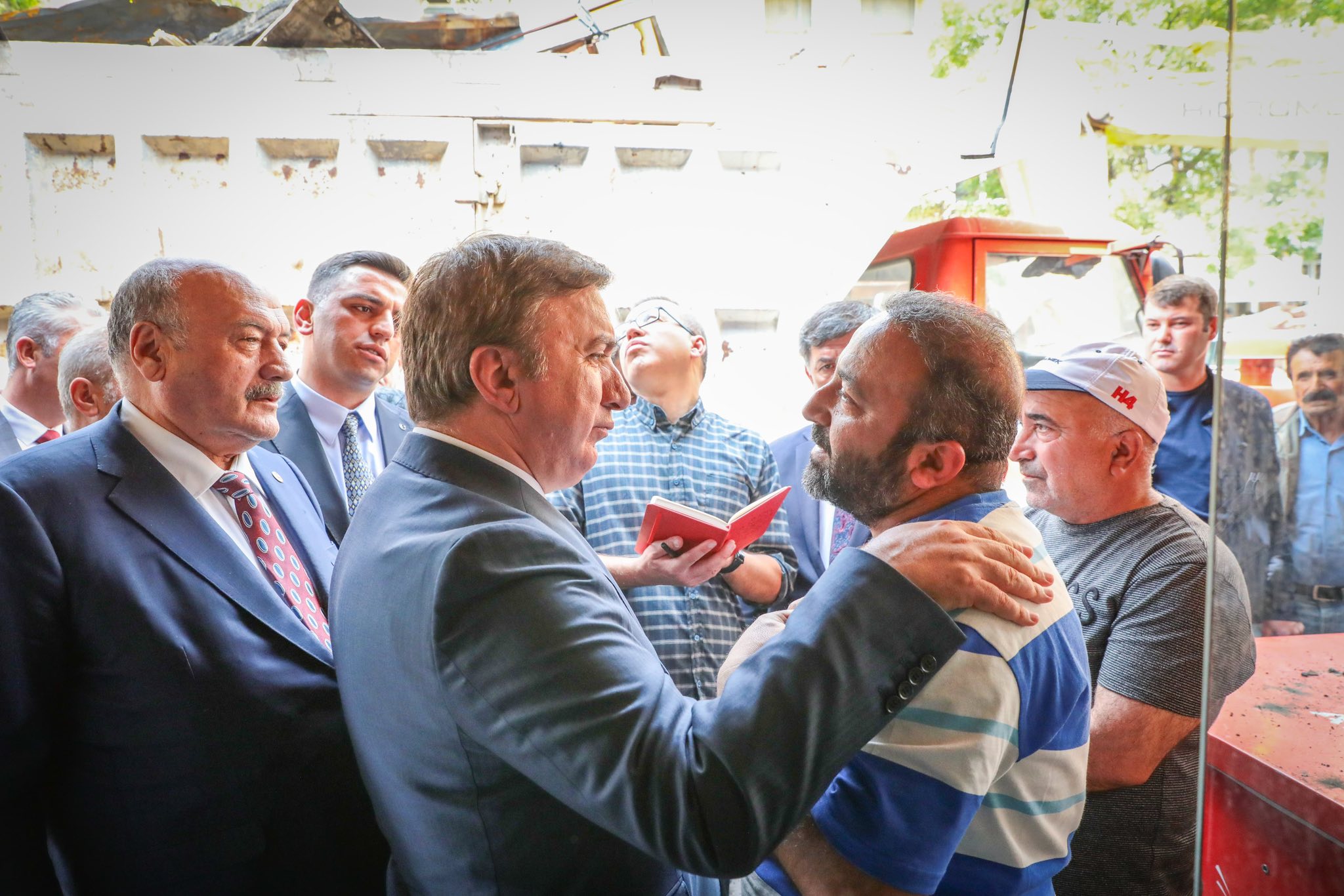 Vali Aydoğdu Yangın Sonrası Talimat Verdi (2)