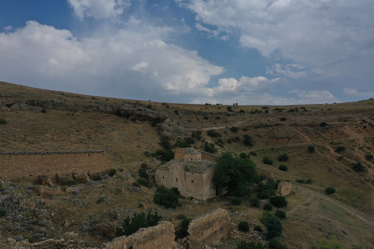 Abrent Kilisesi Tercan - Erzincan