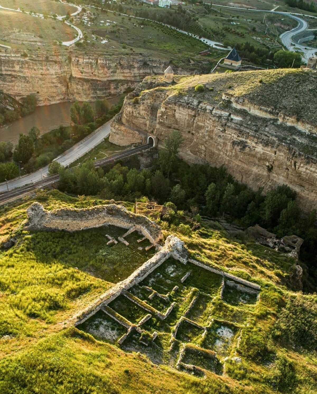 Erzincan Kemah Kalesi 4