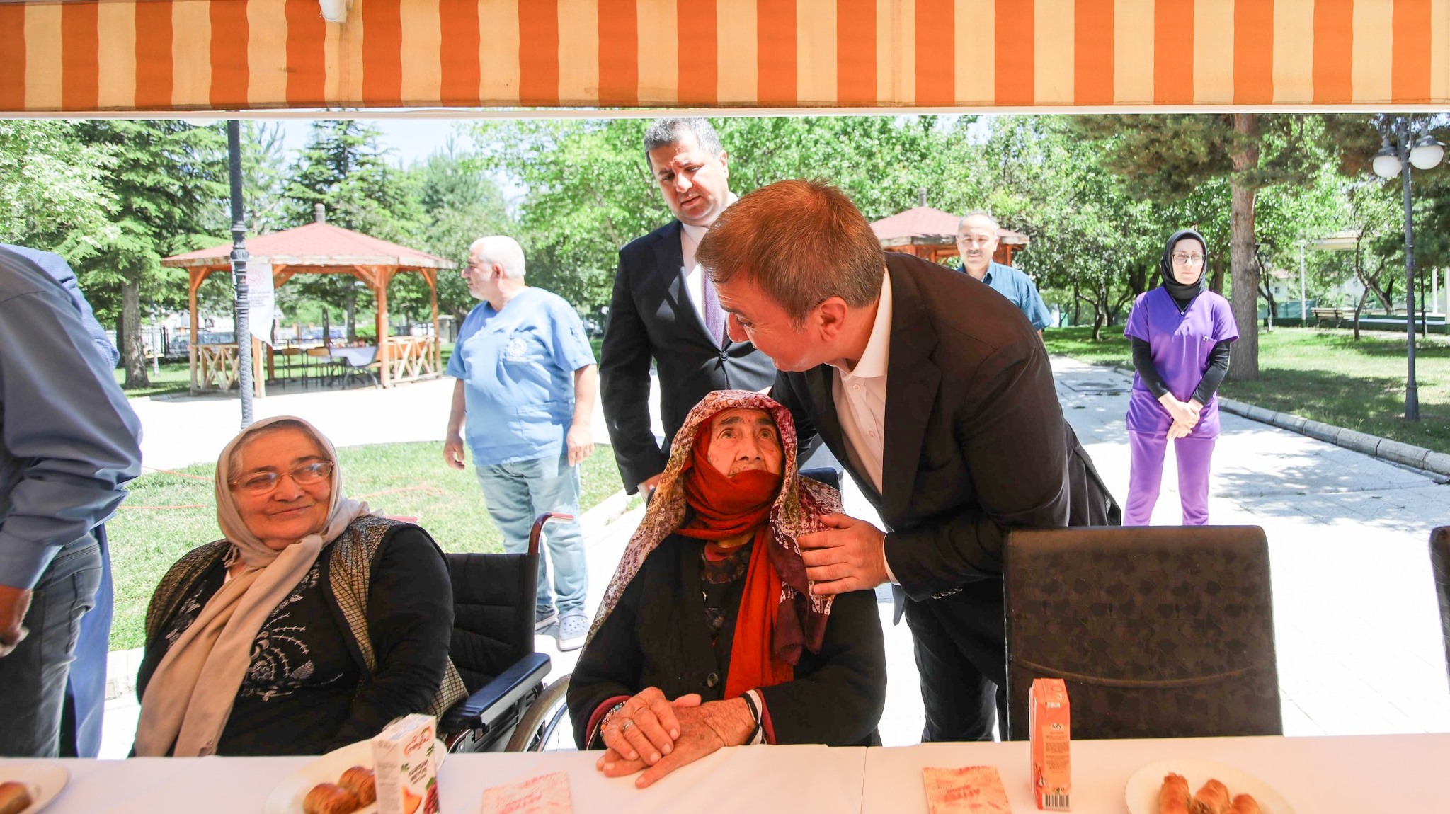 Erzincanda Bayram Kutlamaları O Noktada Başladı (4)