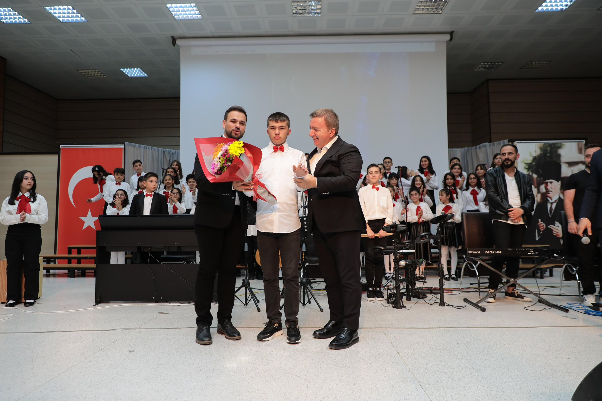 Konser Halk Müziği