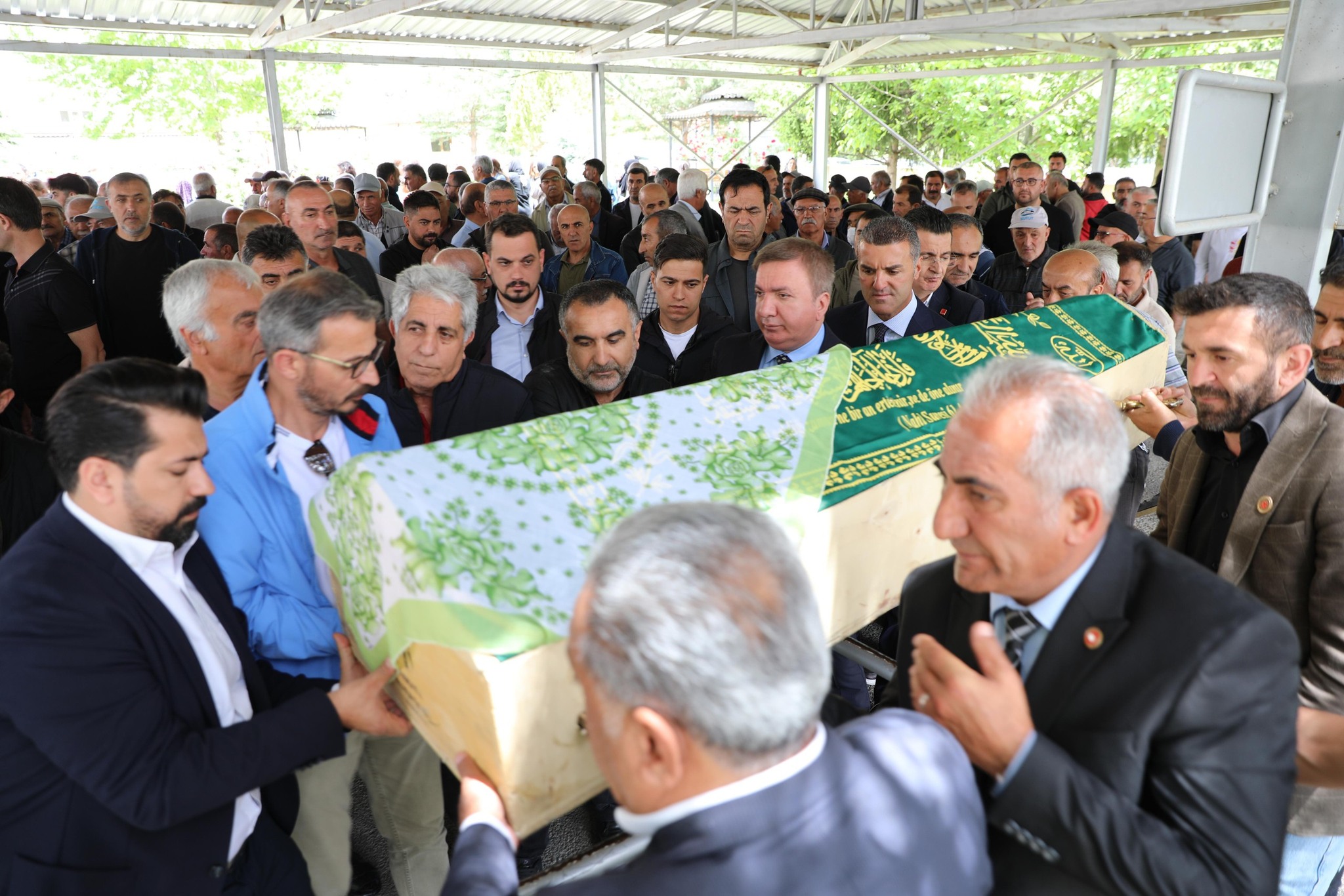 Öğretmen Cenazesi 1