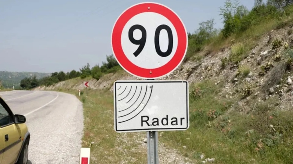 Trafik Hız Tabelası