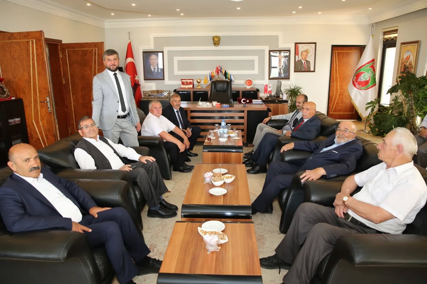 Üzümlüde Bayram Coşkusu Yaşanıyor (5)