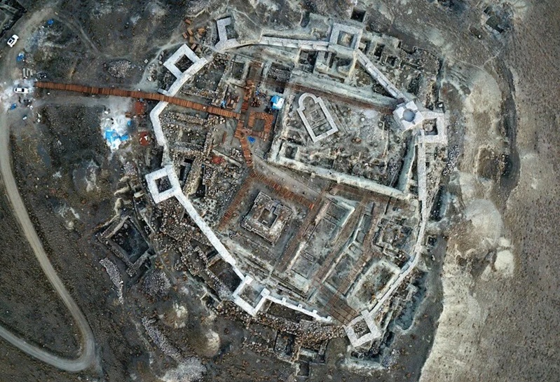 Altıntepe 24