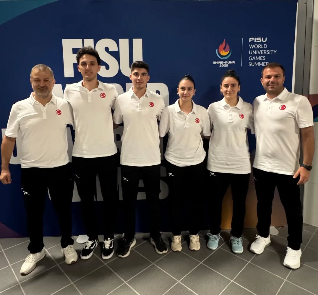 Badminton Milli Takımı (2)-1