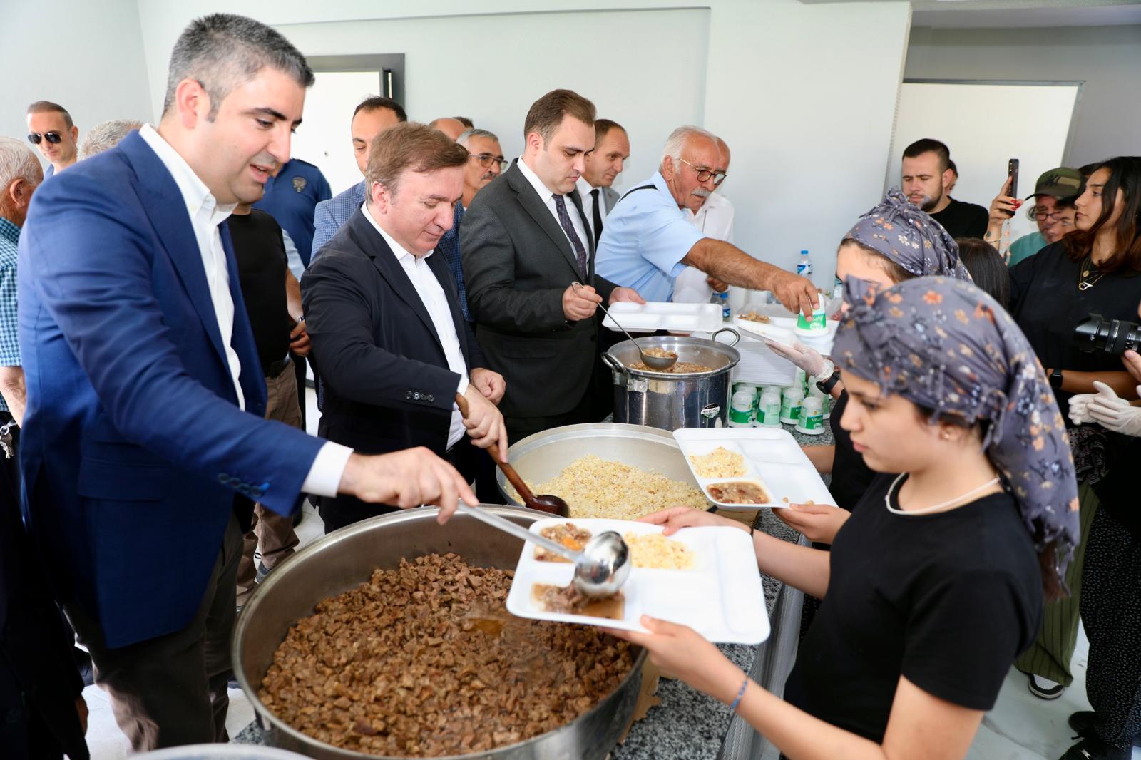 Erzincan Valisi Tercan Turu (2)