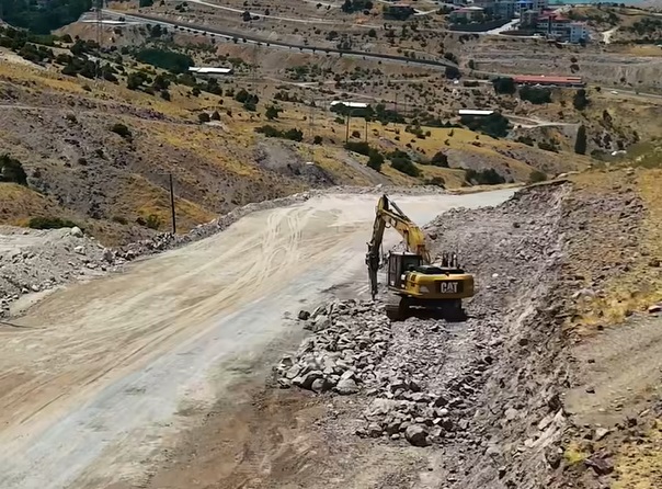 Iliç Yol