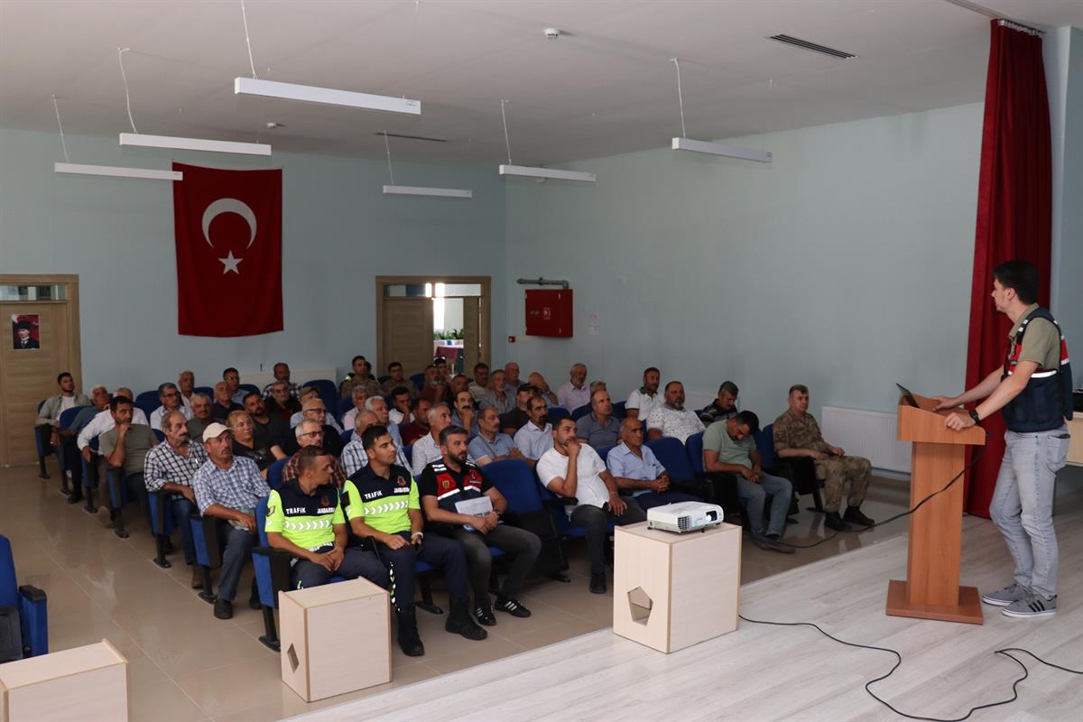 Jandarma Toplantı (2)