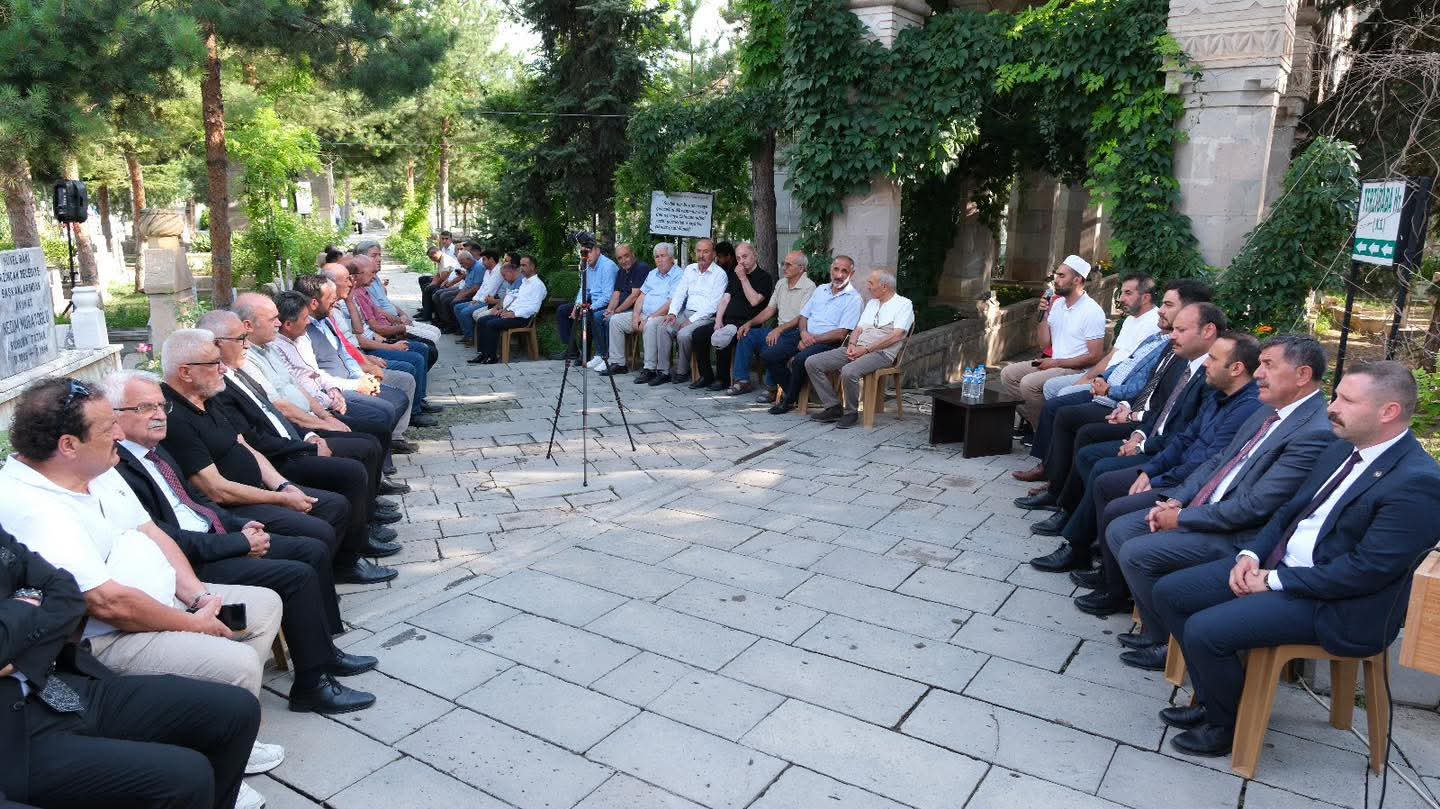 Merhum Milletvekili Mihrali Aksu Dualarla Anıldı