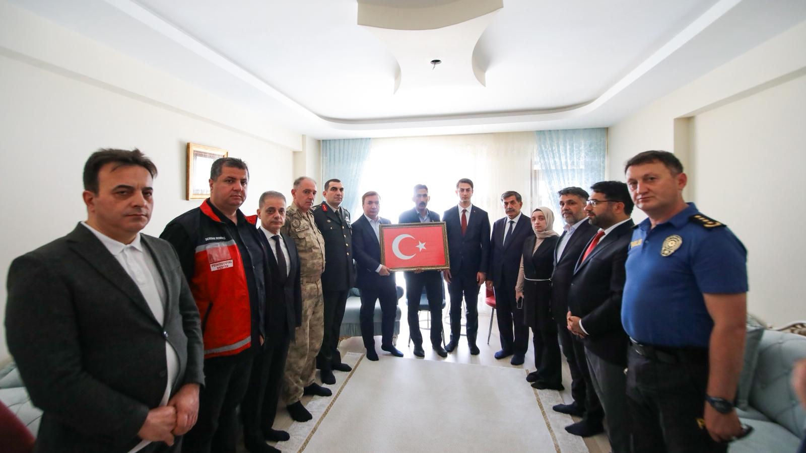 Validen Mustafa Çatmaya Ziyaret (2)