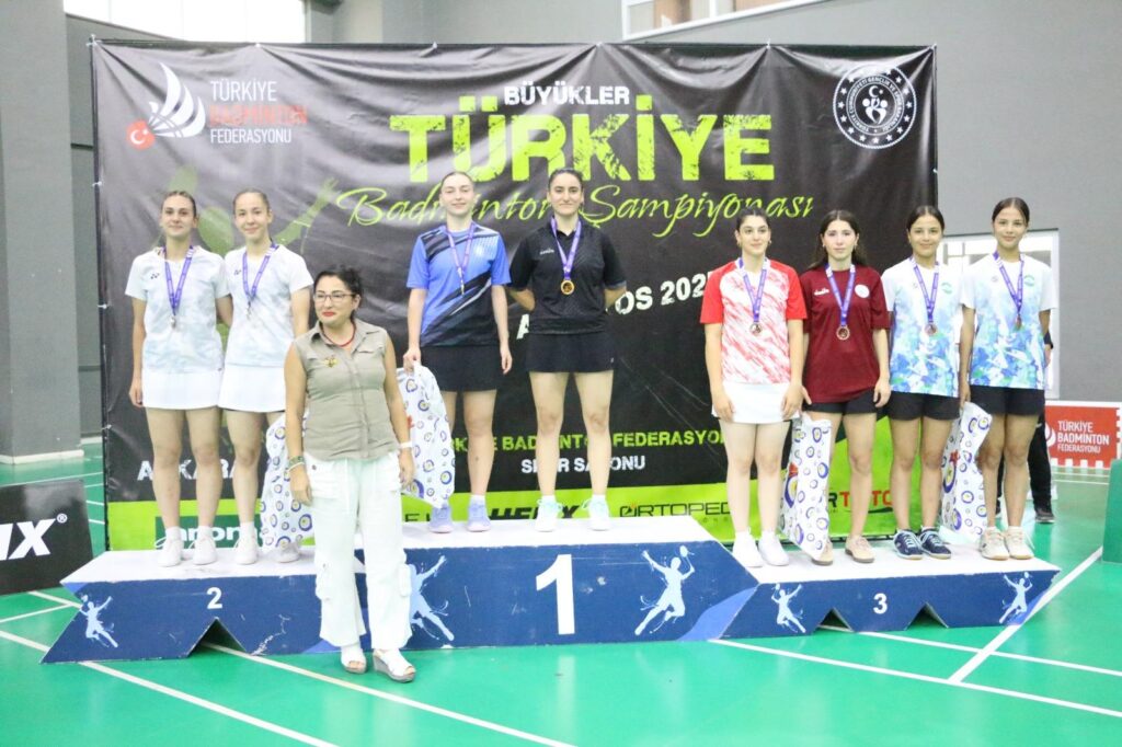 Badmintonda Türkiye’nin 1. Ve 2. Incisi Erzincan Özel İdare