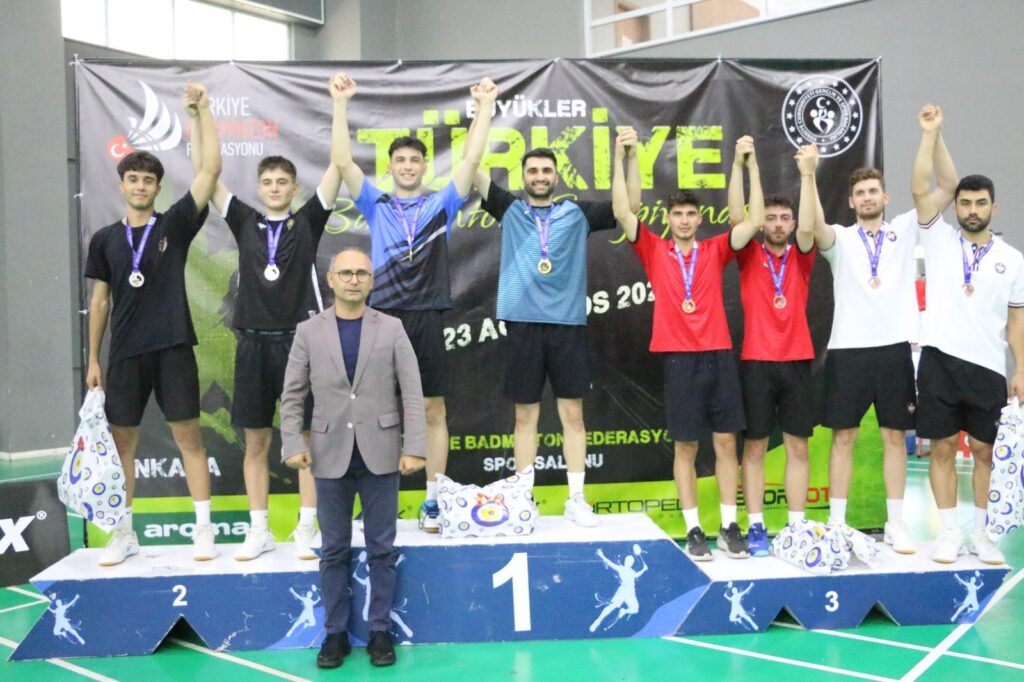 Badmintonda Türkiye’nin 1. Ve 2. Numarası Erzincan Telekom