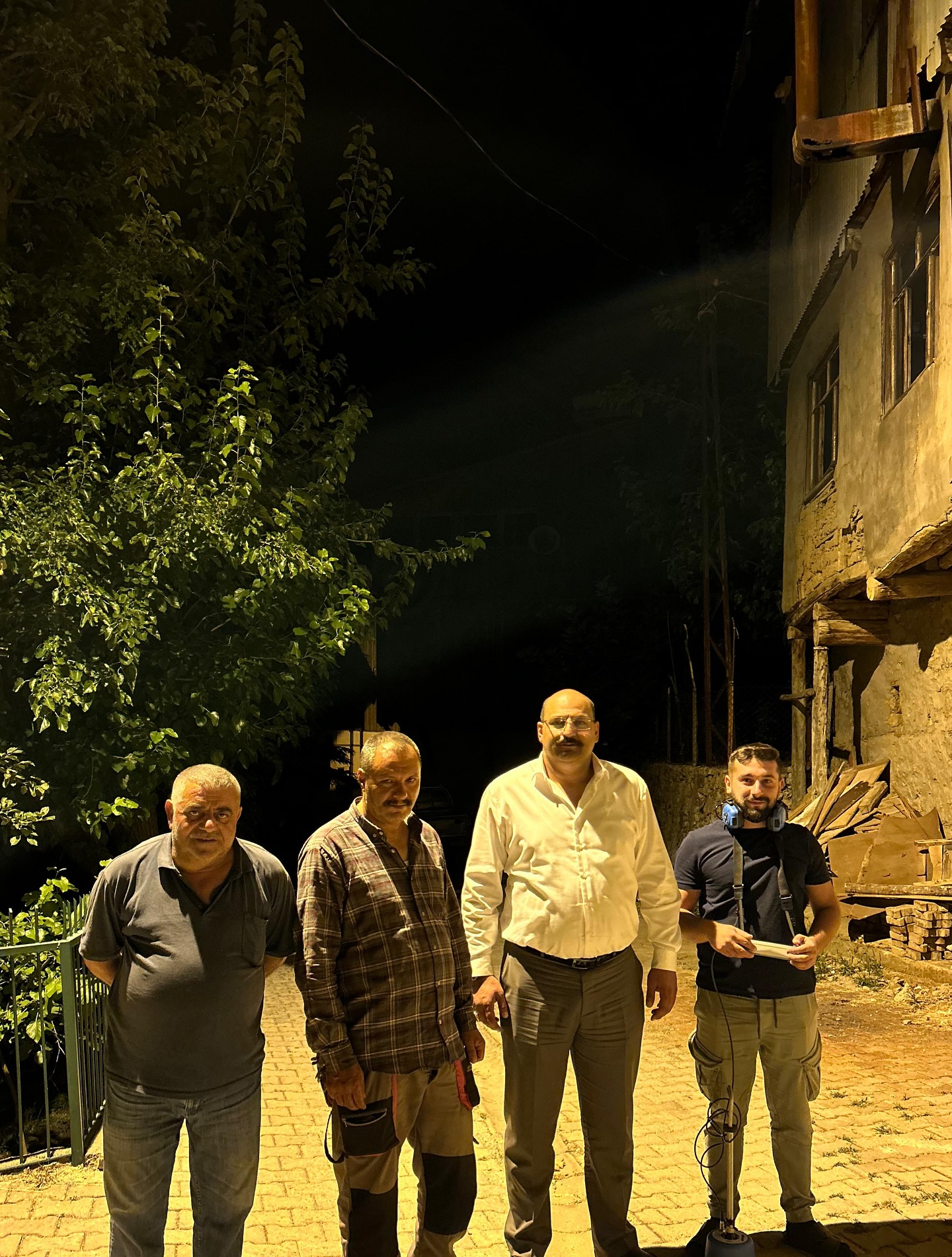 Başkan Gece Yarısı Kaçak Aradı (1)