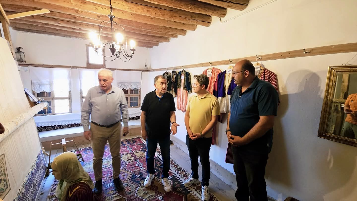 Bayburt’tan Üst Düzey Yetkililer Kemaliye’de 3