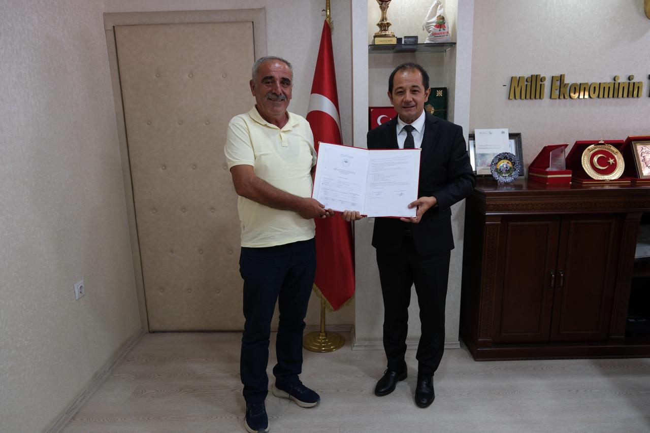 Erzincana Yeni Yatırımlar Için Sözleşmeler Imzalandı (3)