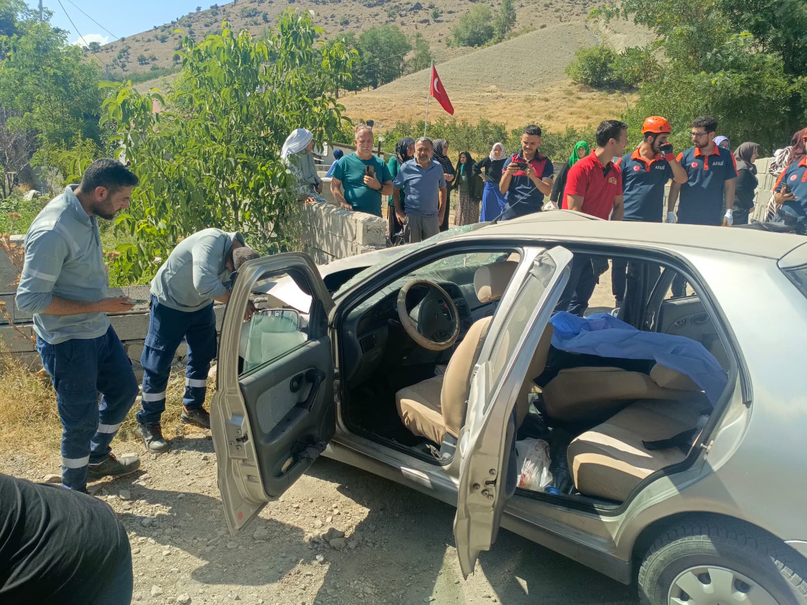 Erzincan’da Talihsiz Kaza 1 Ölü, 3 Yaralı (1)