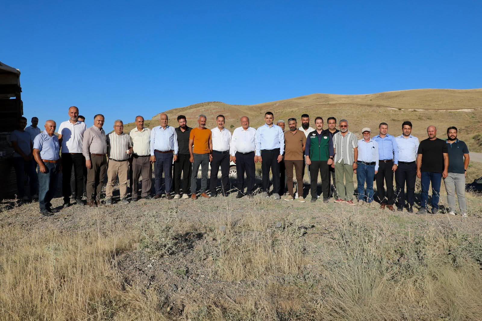 Erzincan’ın Tercan İlçesi Çalkışla, Fındıklı Ve Elaldı Grup Köy Yolunda Heyelan Riskine Karşı Inceleme Yapıldı. 2