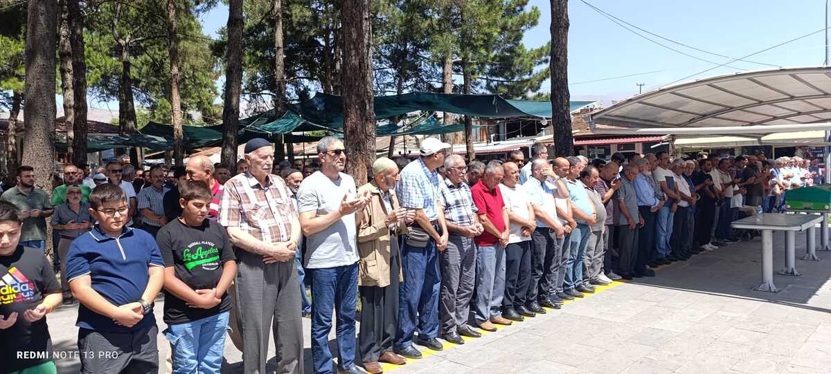 İş Kazasında Hayatını Kaybeden Refet Bayrak Ebediyete Uğurlandı 4