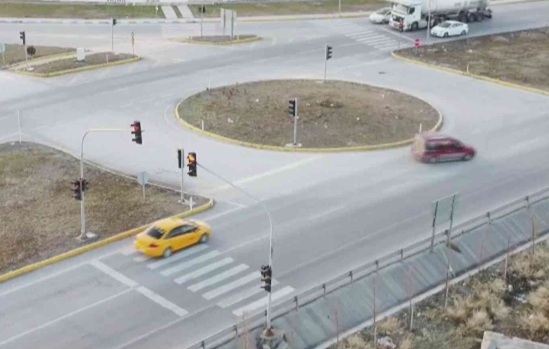 Kırmızı Işık Geri