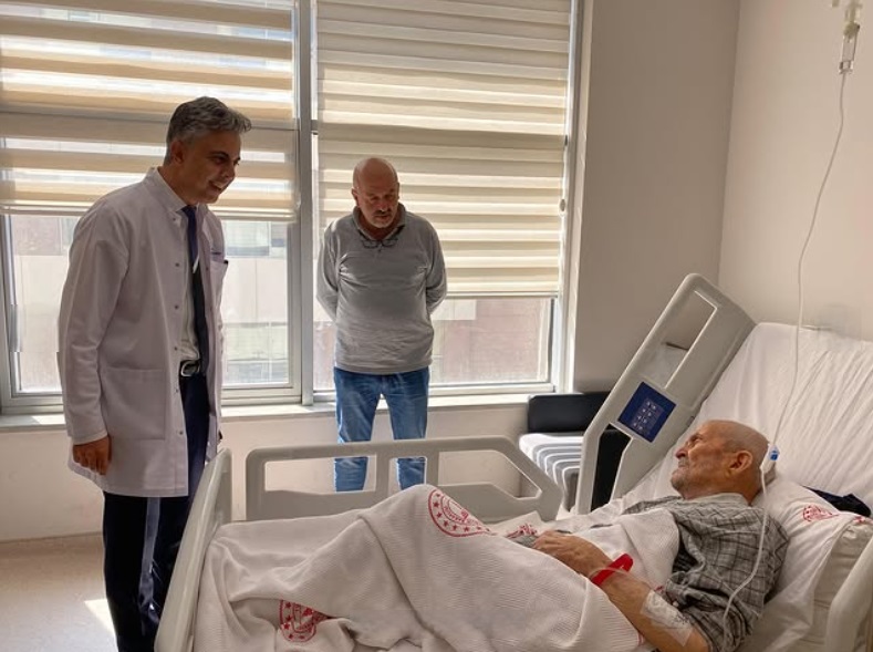 Başhekim Kuyrukluyıldız1