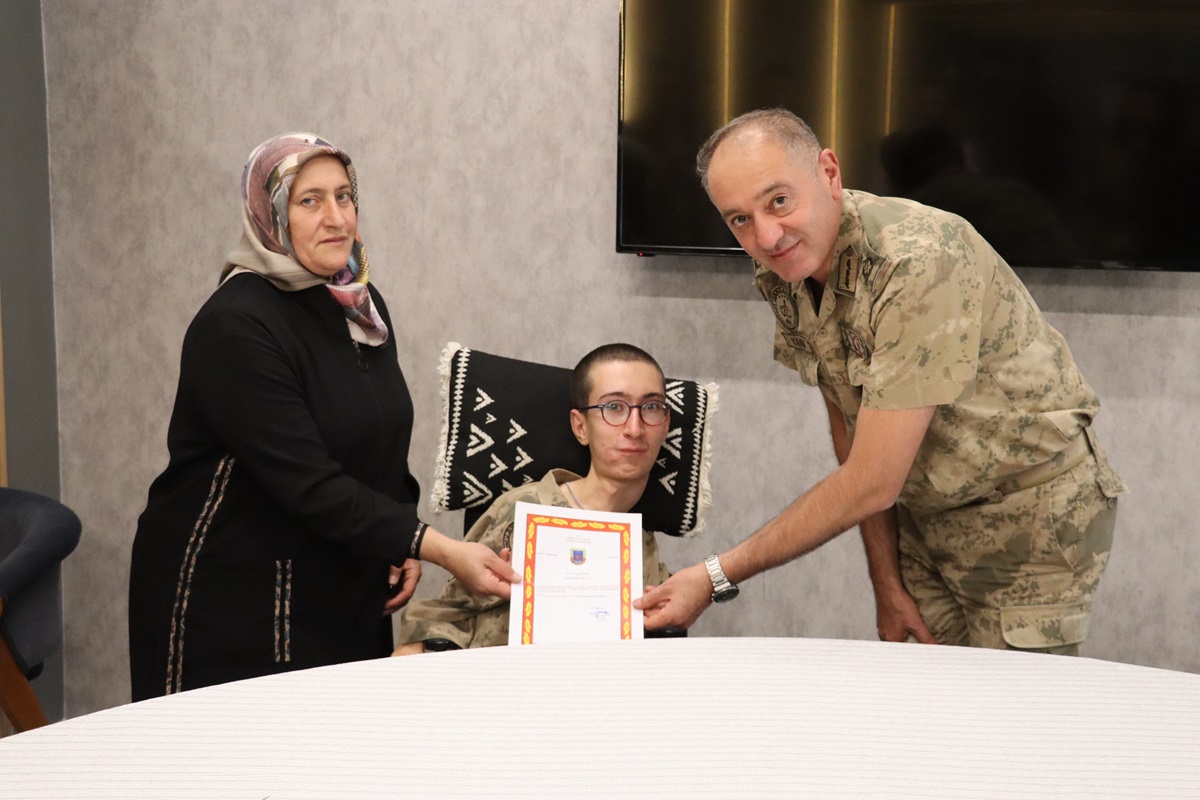 Berat Asaf Yeniçeri (2)