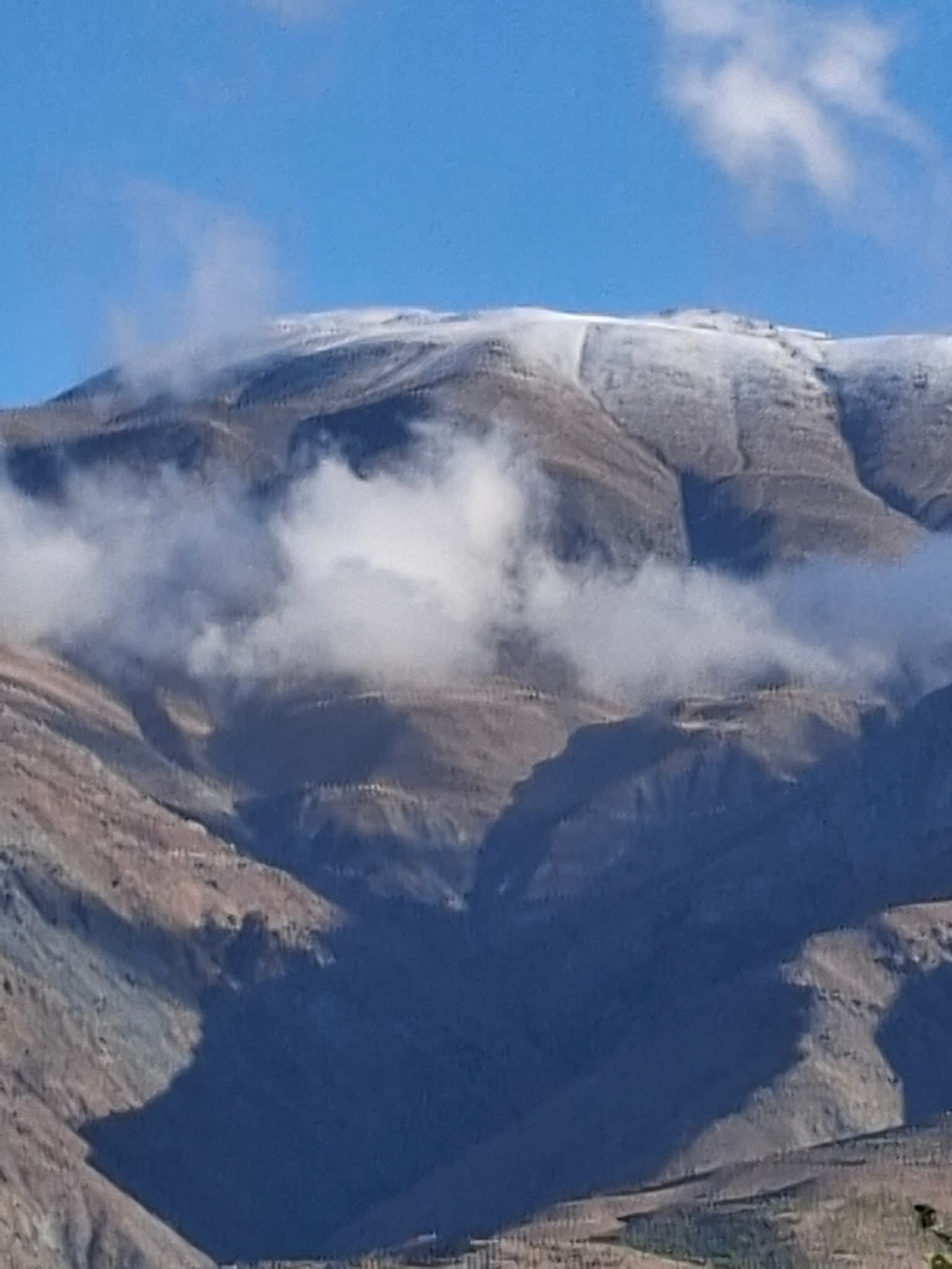 Erzincan’da Mevsimin Ilk Karı Yağdı