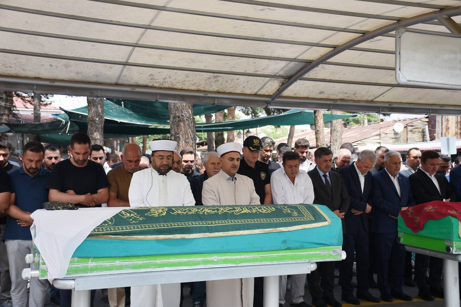 Merhume Gülname Tepe Son Yolculuğuna Uğurlandı (3)