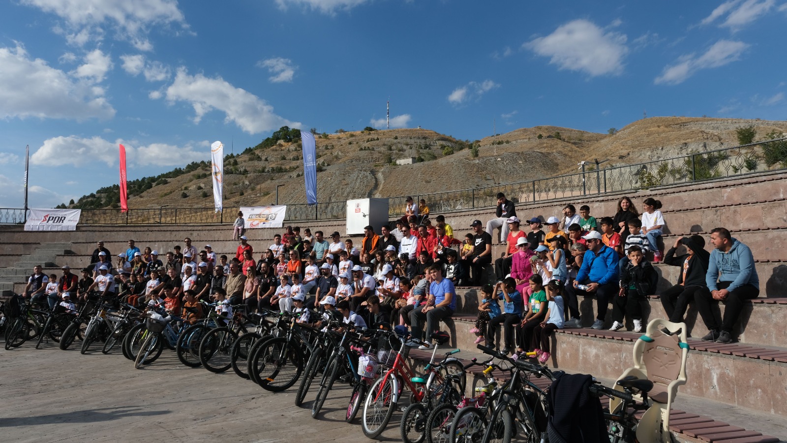 Erzincan'da "Avrupa Spor Haftası" Pedallarla Kutlandı-1