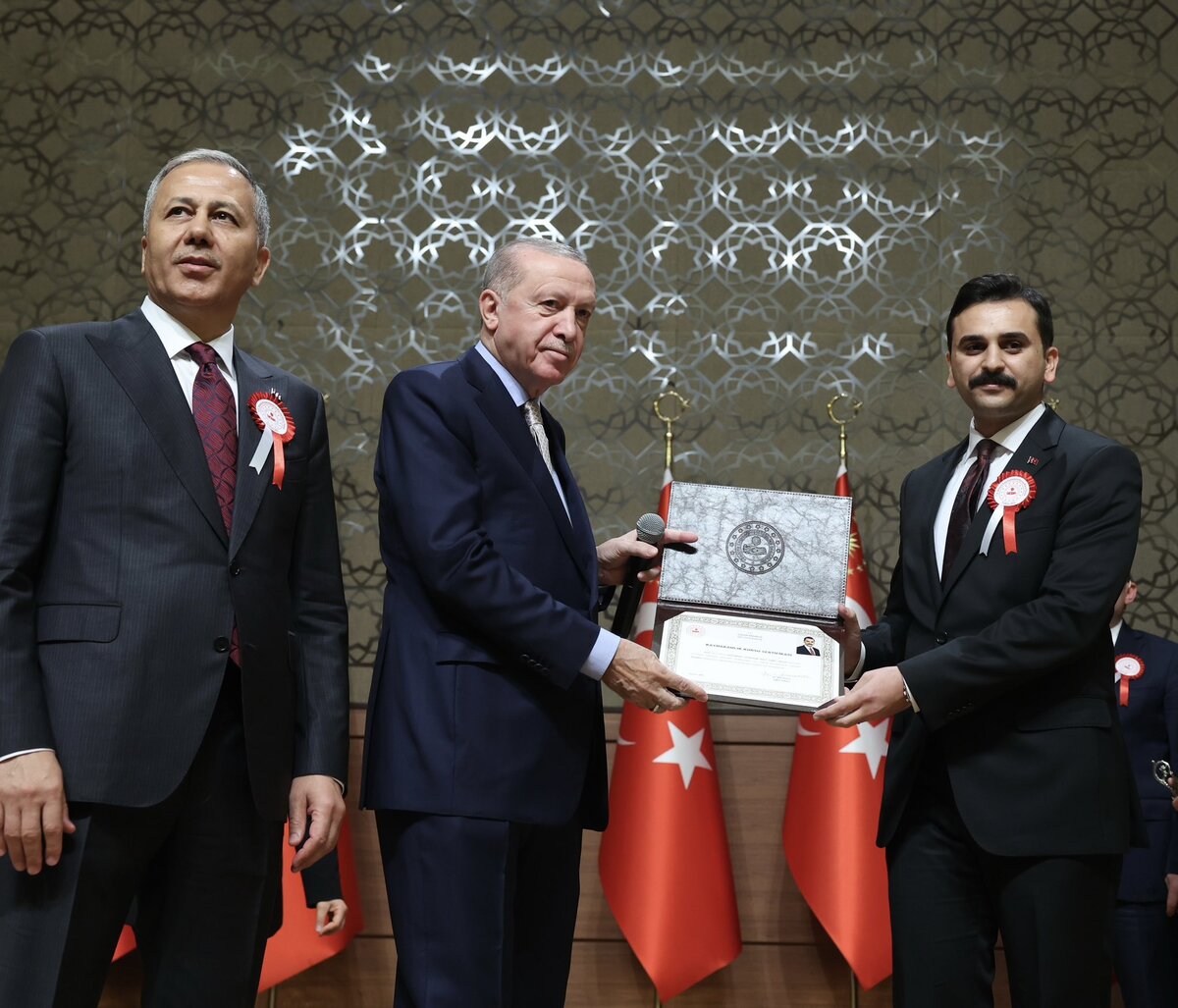 Ahmet Akdağ Afyon Bayat Kaymakam