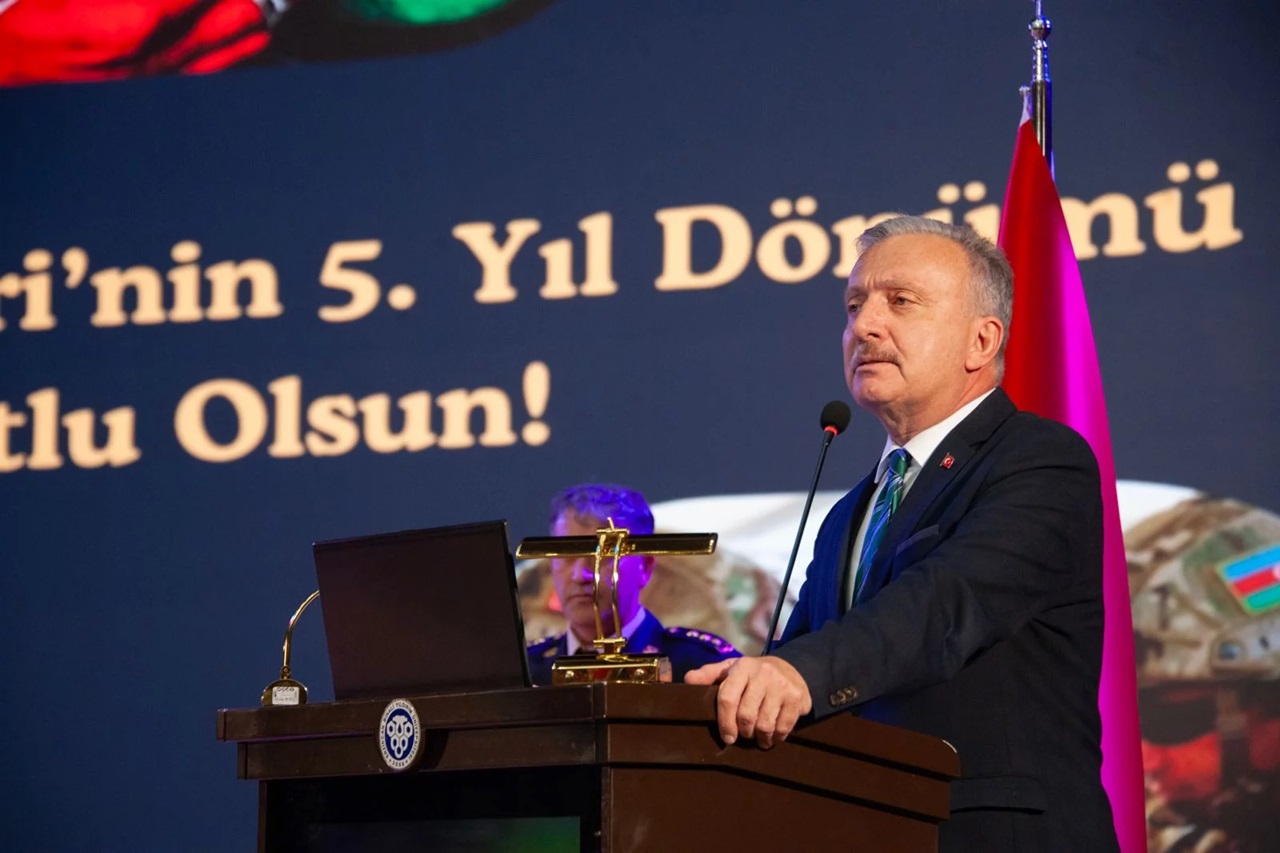 Albay Eldeniz Namazov'dan, Erzincan'da Türk Birliği Vurgusu.. (1)