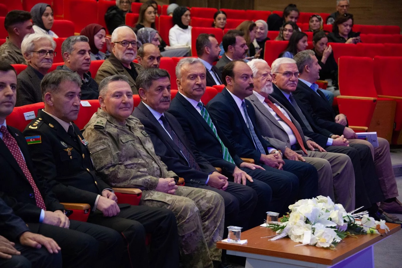 Albay Eldeniz Namazov'dan, Erzincan'da Türk Birliği Vurgusu.. (4)