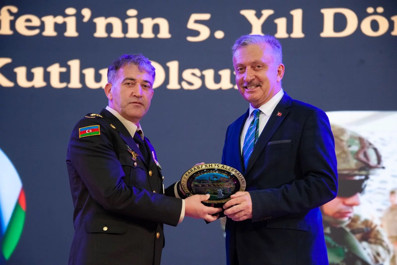 Albay Eldeniz Namazov'dan, Erzincan'da Türk Birliği Vurgusu.. (5)