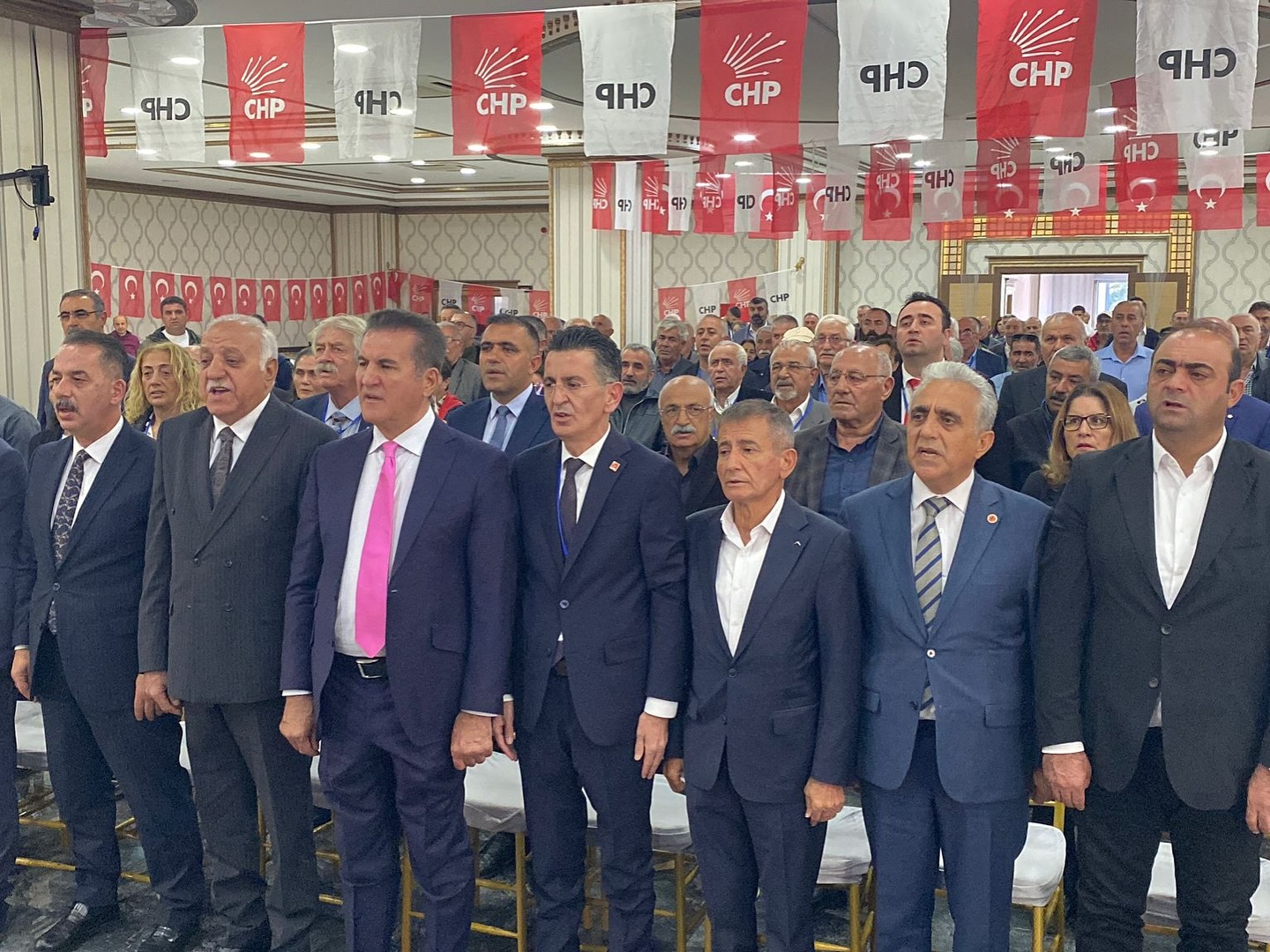 Erzincan Chp’de Tanrıverdi Güven Tazeledi (1)