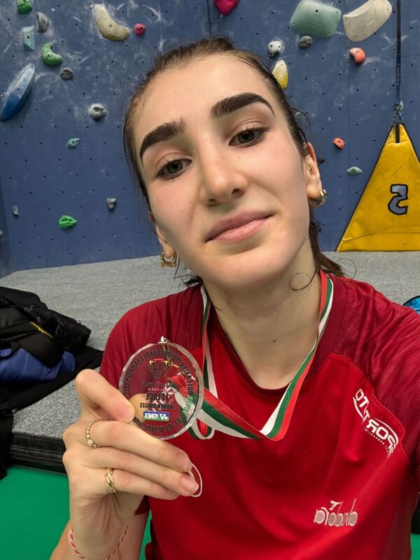 Erzincanlı Milli Sporcu Zehra Er