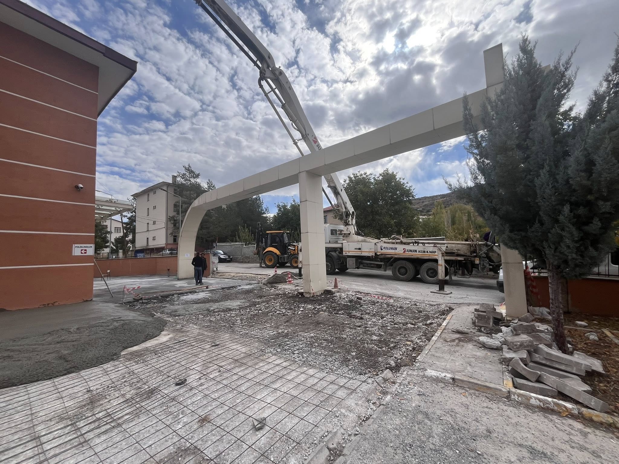 Kemah Devlet Hastanesi (1)