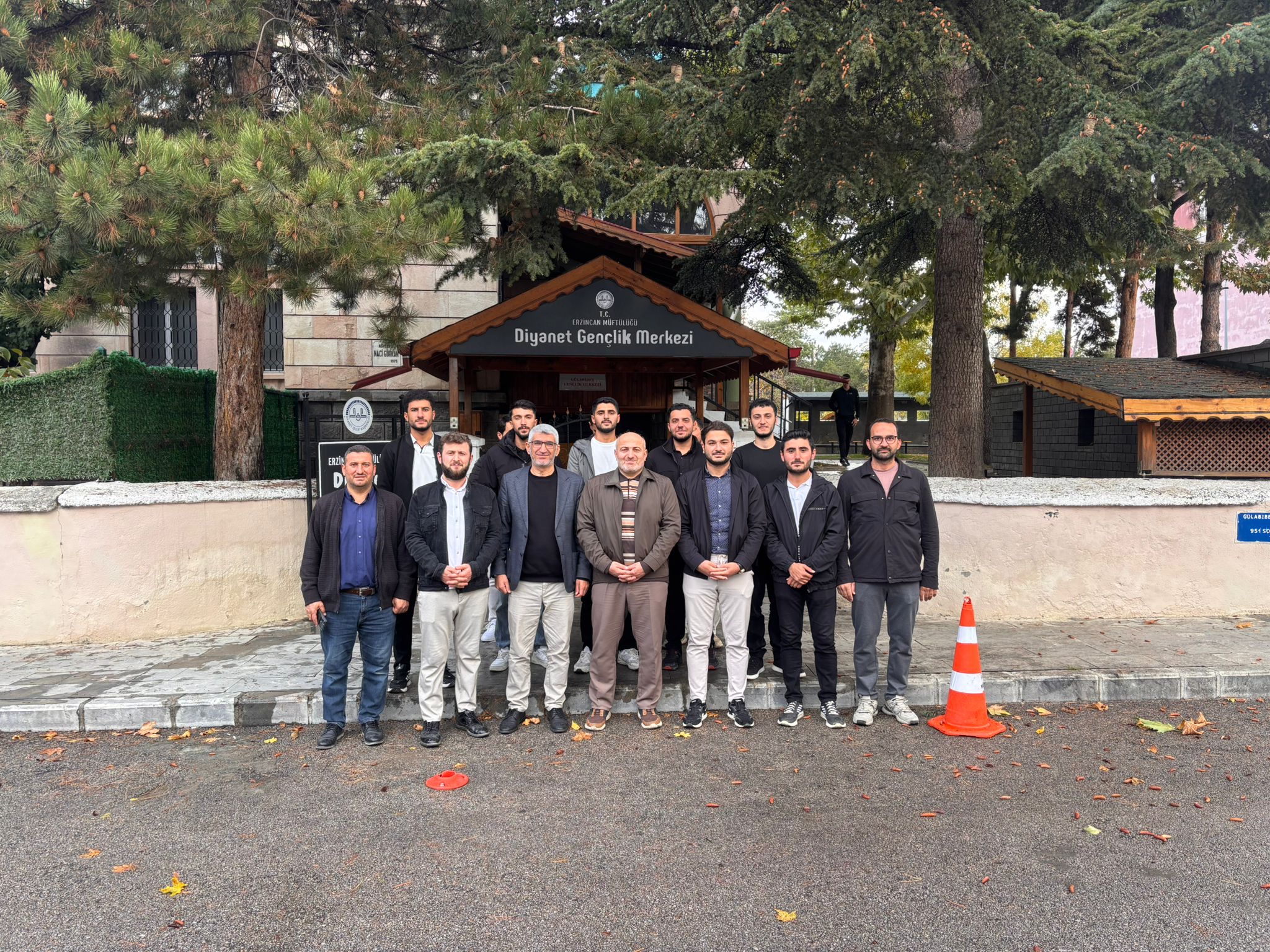 Öğrenciler Tunceli'den Erzincan'a Gezi Düzenledi (2)