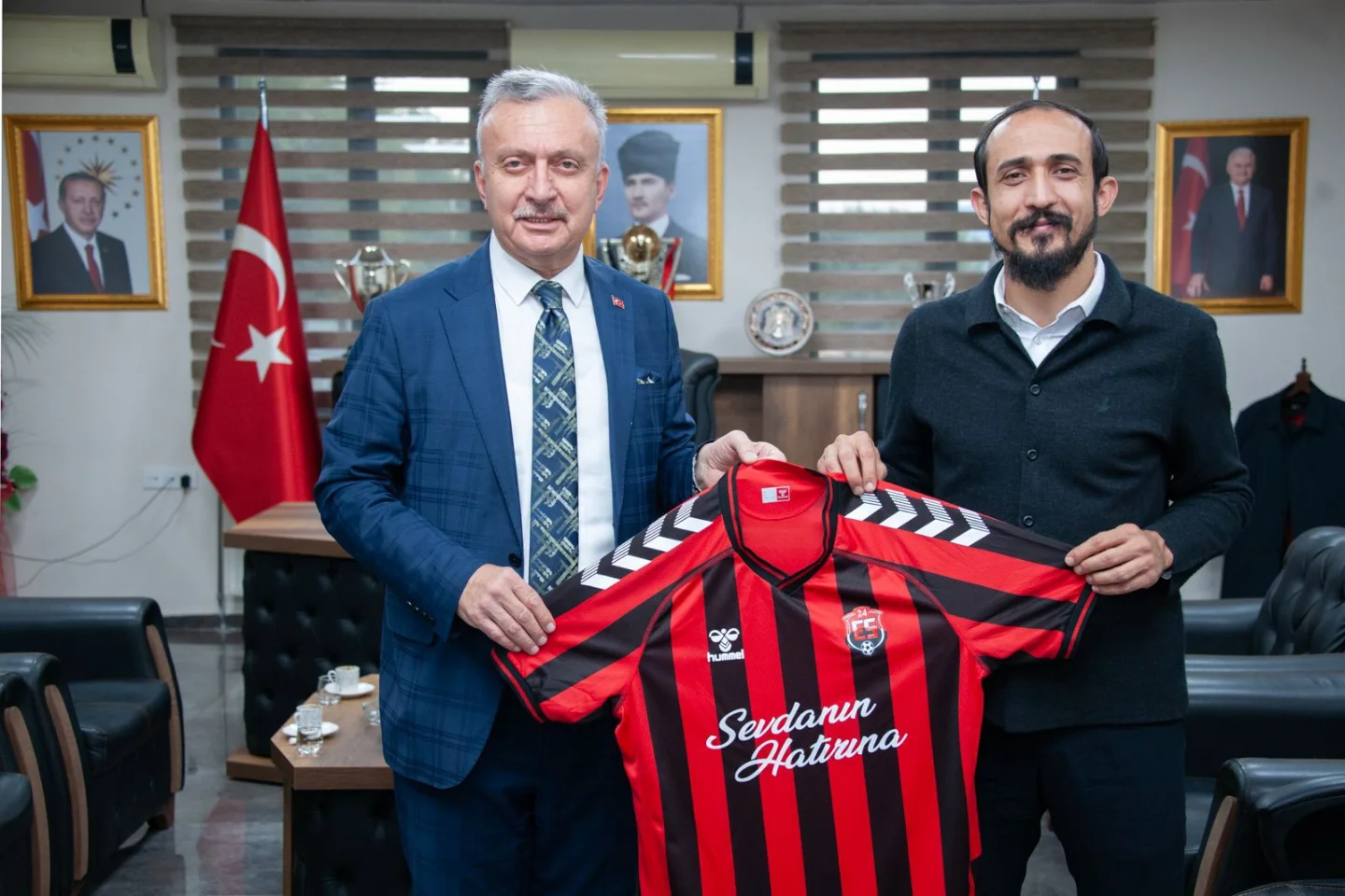 Rektöre Levent, Erzincanspor'u Ziyaret Etti (2)