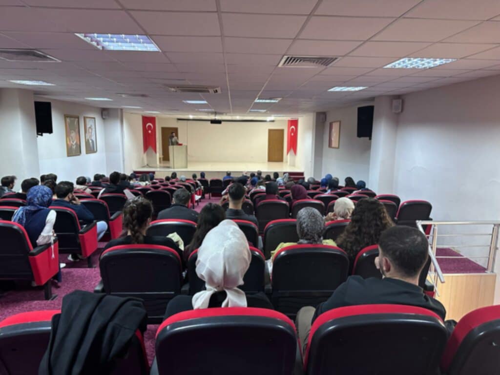Üniversite Söyleşi 1