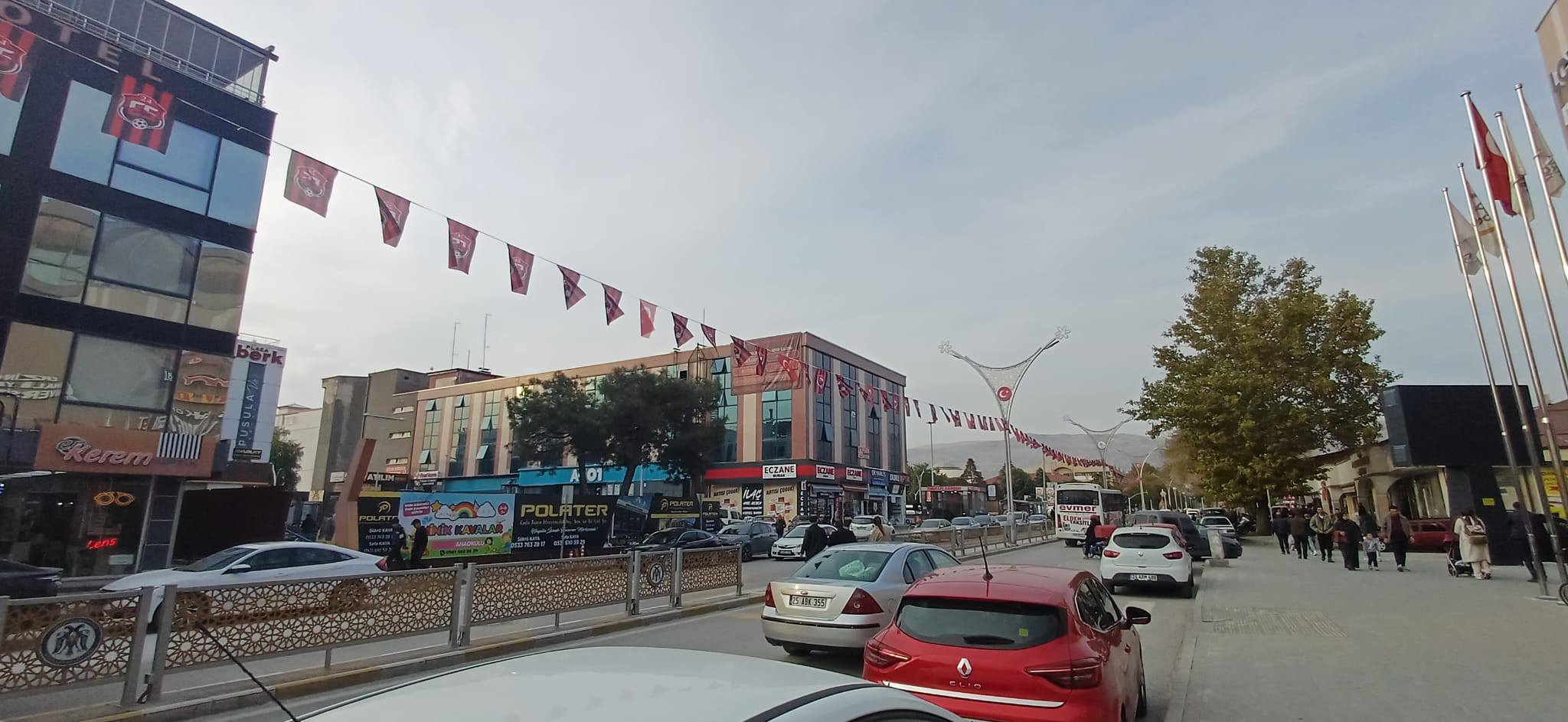 576858994 1316787997153512 1525065090822761640 N